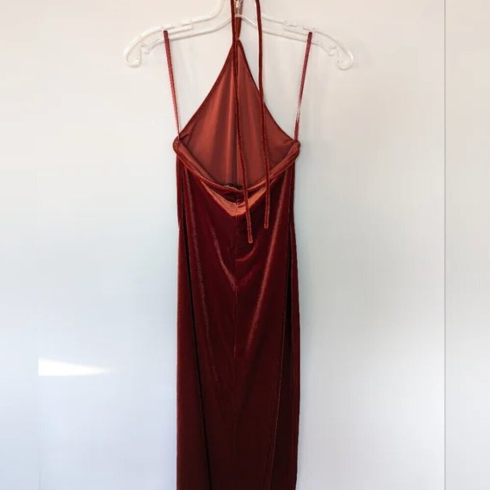 Banana Republic VELVET MIDI DRESS in color Spiced Rum  Size M NEW WITH TAG! - Picture 3 of 4
